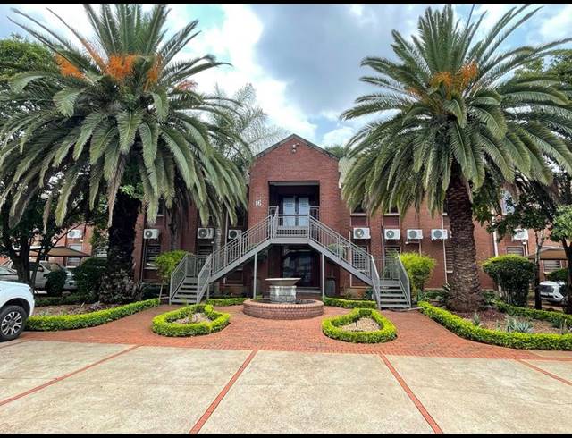 BUSINESS PROPERTY TO RENT IN DIE HOEWES